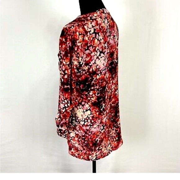 Notations red floral long sleeve bottom down blouse Size PS New with Tag - Picture 6 of 9